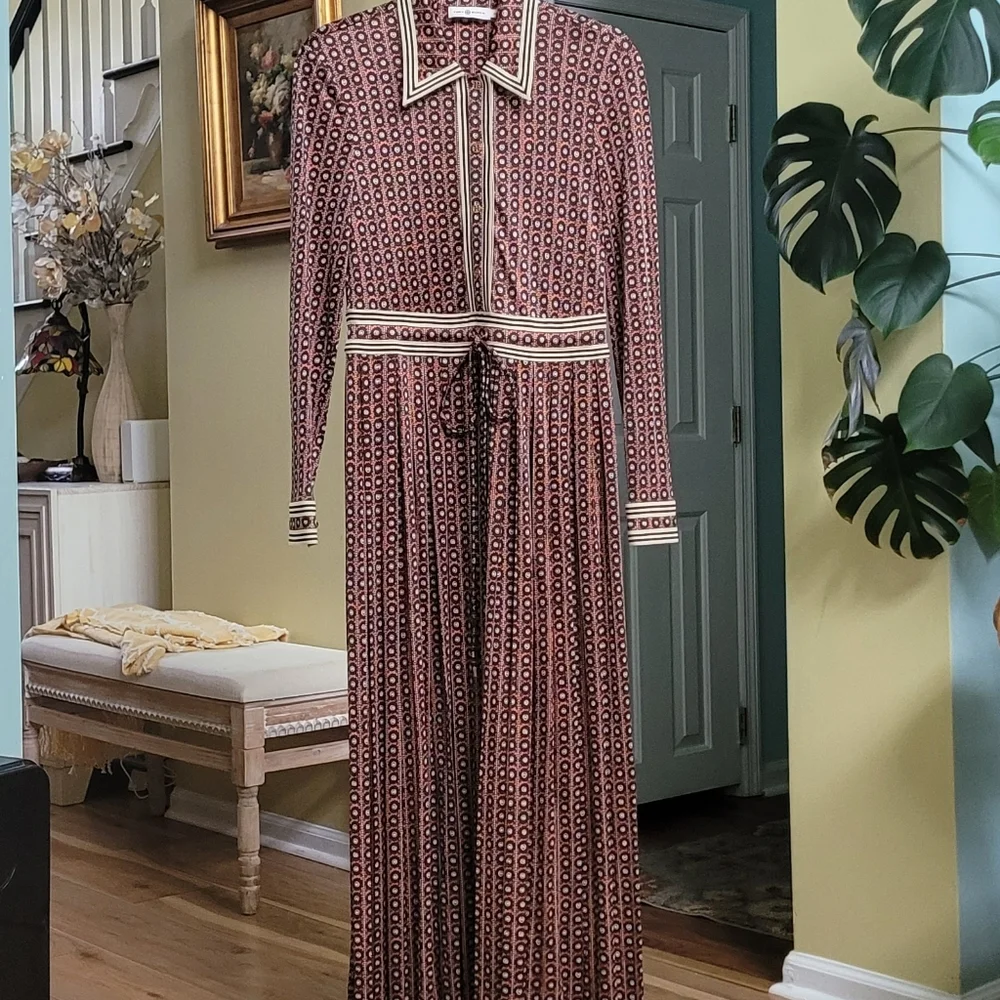 TORY BURCH Silk Blend Pleated Skirt  Sun Prints All Over Dress Size Small - Picture 7 of 16